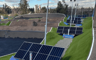 Cómo elegir la mejor torre de iluminación solar en Chile (2026): guía técnica, normativa y continuidad operativa